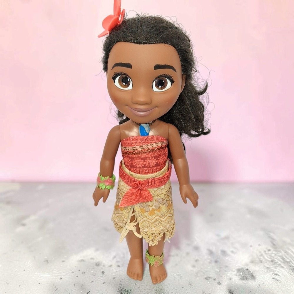 Disney Moana Toddler Doll Jakks Pacific 14 Inch Toy Figure w/ Flower & Necklace